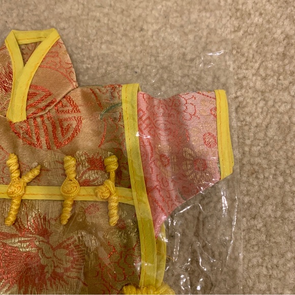 Chinese Asian Long Dress Cheongsam Qipao Lot of 2 Wine Drink Bottle Cover Hat - Picture 5 of 16